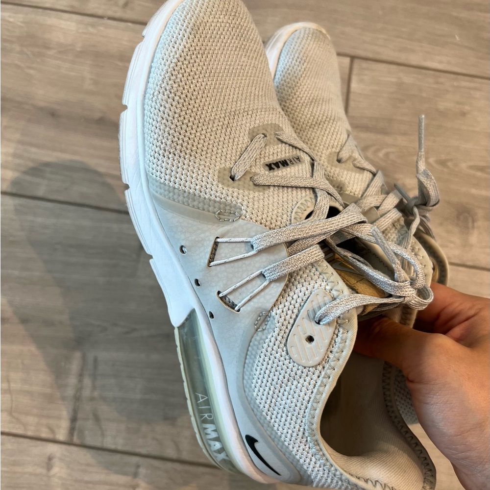 Nike AirMax Women’s